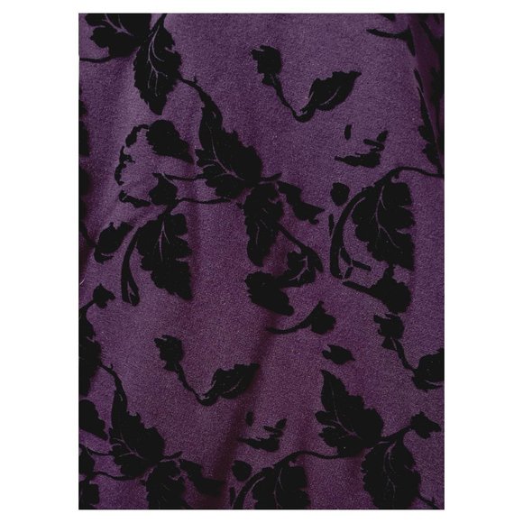 Burgundy A-Line Skirt with Black Velvet Leafy Pattern - Picture 4 of 4
